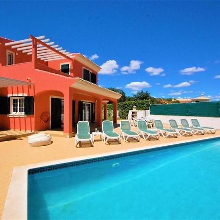 Villa Mikael - Free Wi-Fi - Aircon - Private Pool By Bedzy Albufeira Eksteriør billede