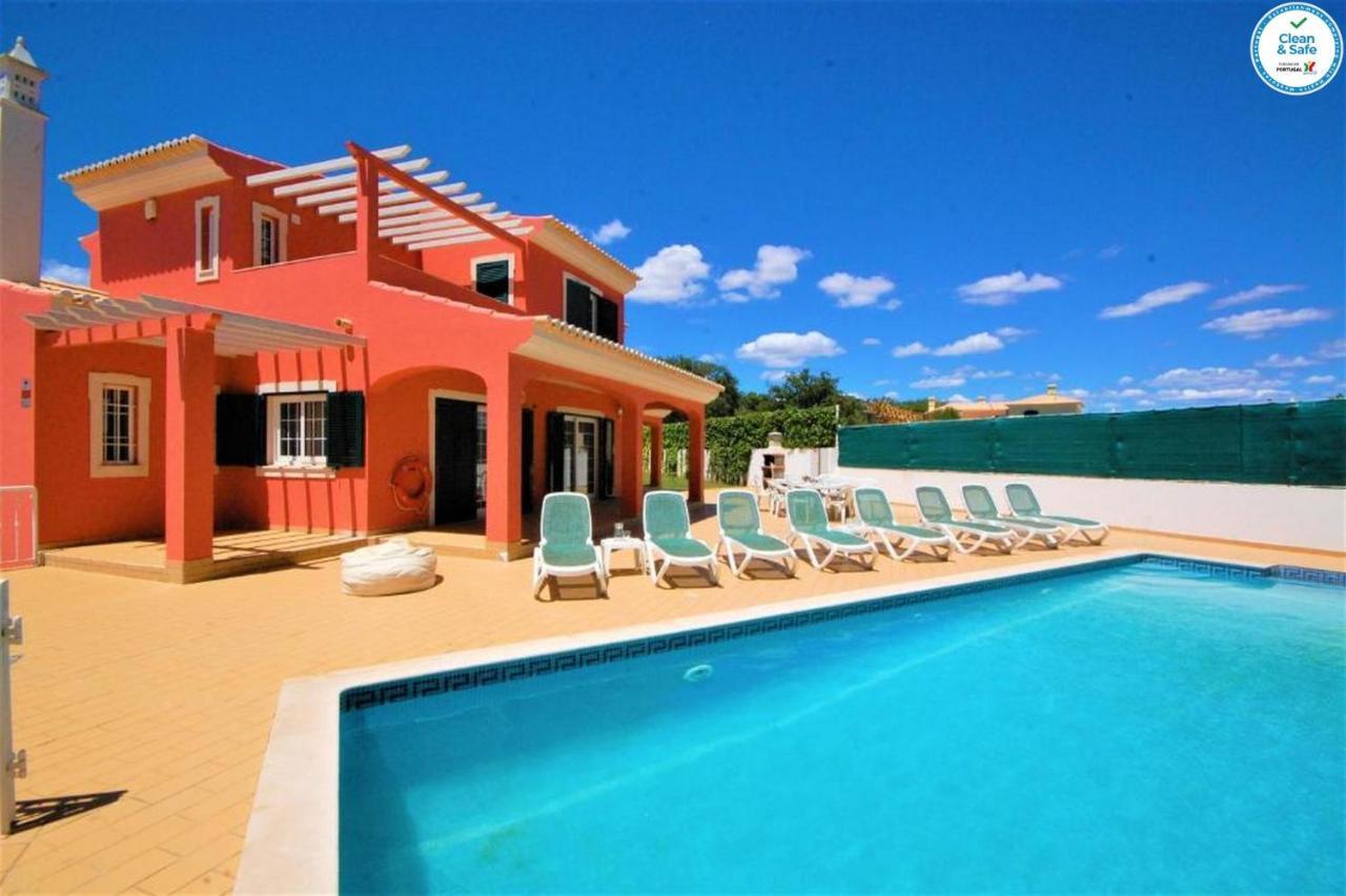 Villa Mikael - Free Wi-Fi - Aircon - Private Pool By Bedzy Albufeira Eksteriør billede